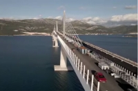 Radovi na Pelješkom mostu u prosincu 2021. - Pogledajte snimke Hrvatskih cesta (VIDEO)