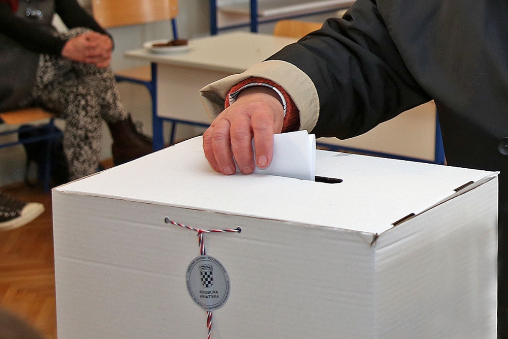 Predsjednički izbori; U Župi dubrovačkoj do 11:30 sati glasovalo 11,26 posto birača