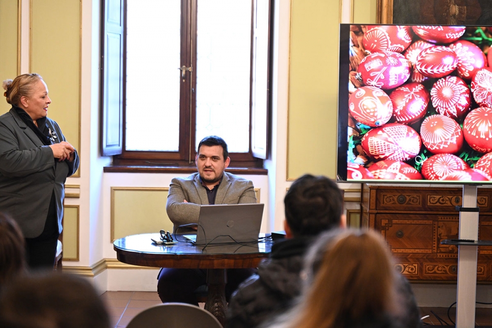 Vi&scaron;i kustos Etnografskog muzeja Ivica Kipre održao je predavanje "Uskrsne tradicije dubrovačke okolice"