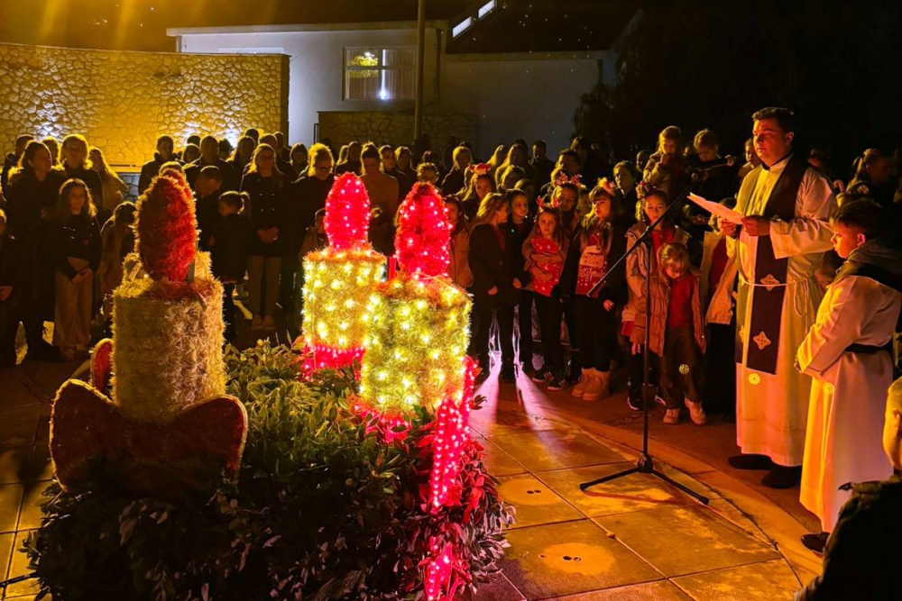 U Mandaljeni upaljena druga adventska svijeća &ndash; svijeća mira