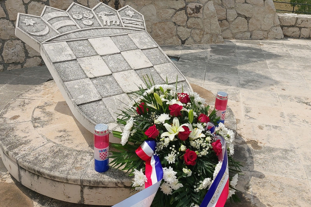 26. obljetnice VRO Oluja - - Čestitamo Vam Dan pobjede i domovinske zahvalnosti, Dan hrvatskih branitelja