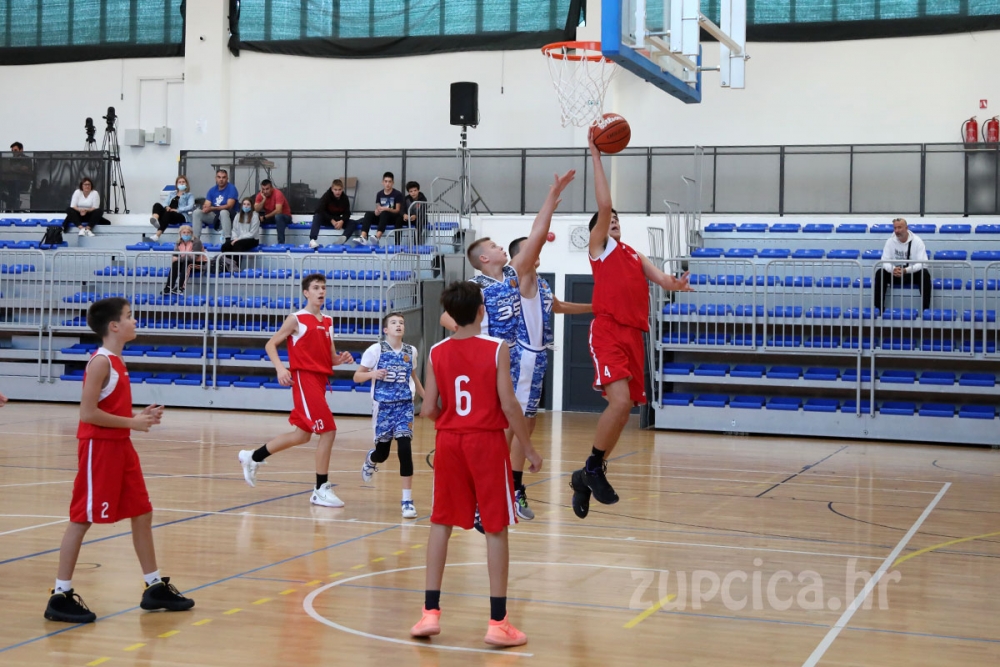 Sljedeći tjedan u dvorani na Mljekari; Novogodišnji košarkaški turnir &quot;Libertas kup&quot; za uzrast do 12 godina