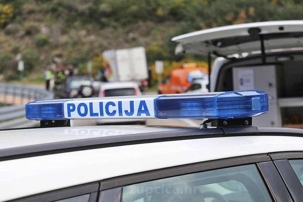U proteklom tjednu na županijskim prometnicama 10 prometnih nesreća s ozlijeđenima, jedna osoba smrtno stradala