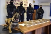 Policijski pas Johny nanjušio 25 kilograma kokaina u automobilu 49-godišnjeg Talijana zaustavljenog u Pločama (FOTO)