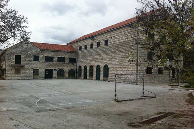 Općina, škola i obitelj Glavočić postigli sporazum, škola dobiva dvije dodatne učionice