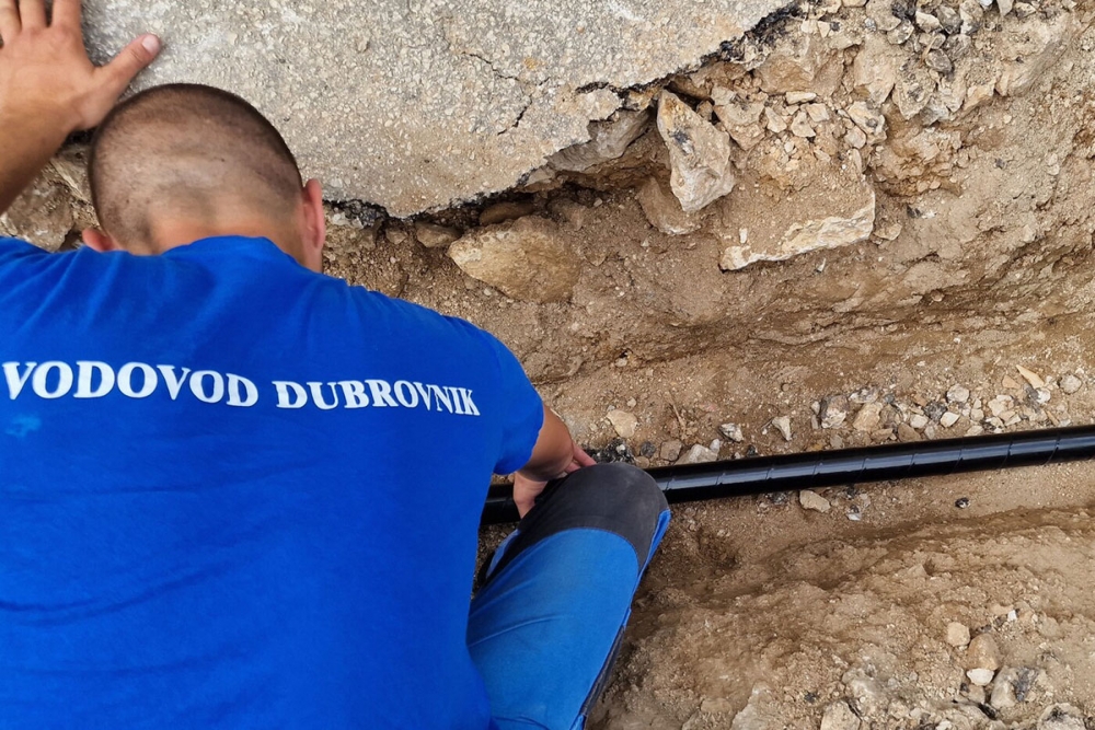 Zbog radova na vodoopskrbnoj mreži sutra bez vode dio Ulice pod Bra&scaron;inom