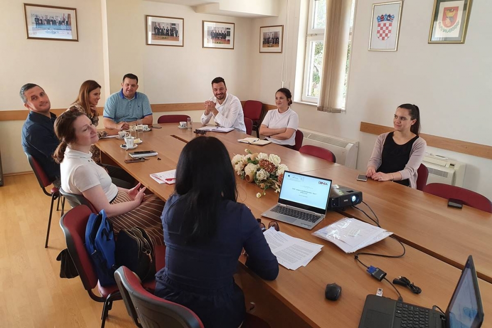 Regionalna agencija DUNEA u Srebrenom predstavila natječaj "Zaželi &ndash; program zapo&scaron;ljavanja žena &ndash; faza II"
