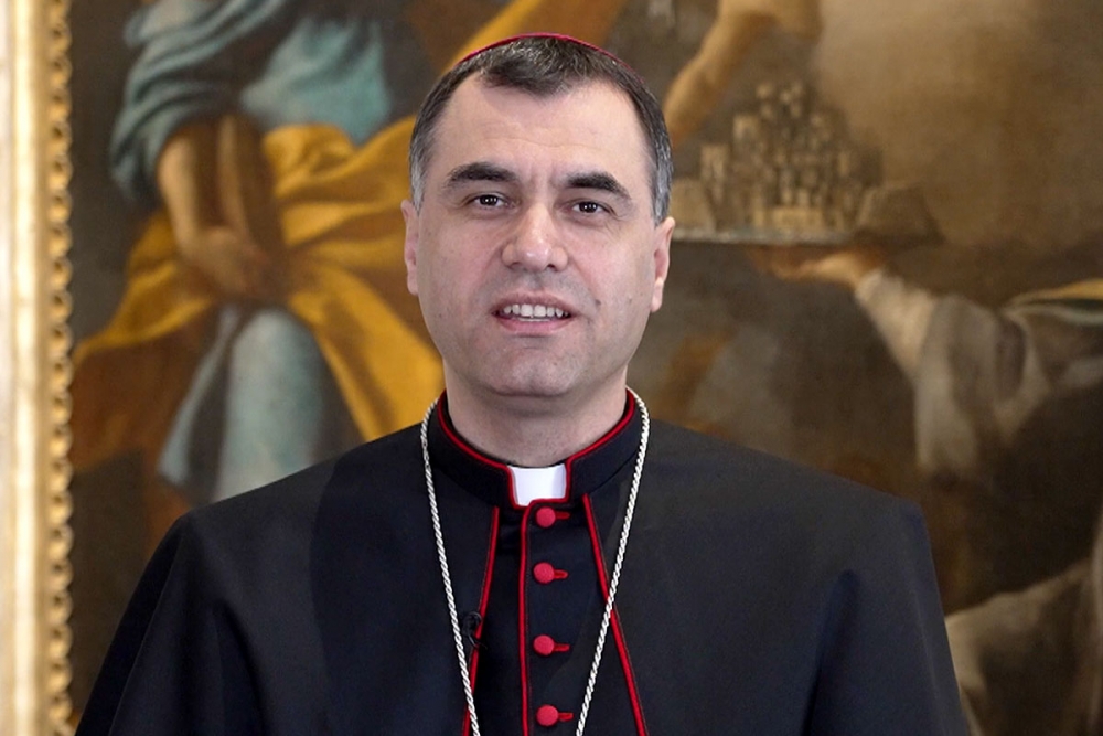 Uskrsna poruka biskupa Glasnovića: Hajdemo i mi da uskrsnemo s Njime!