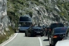 Prometna nesreća na magistrali, vozilo udarilo u brdo, gužve i kolone između Grada i Župe