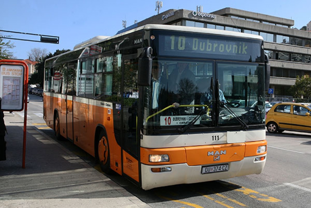 Obavijest iz Libertasa; Od ponedjeljka Linija broj 10 vi&scaron;e ne prometuje preko Mljekare